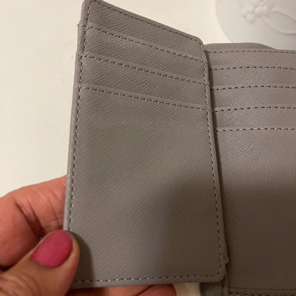 Fossil beautiful medium size double fold zipper closure wallet gray leather - Picture 9 of 16